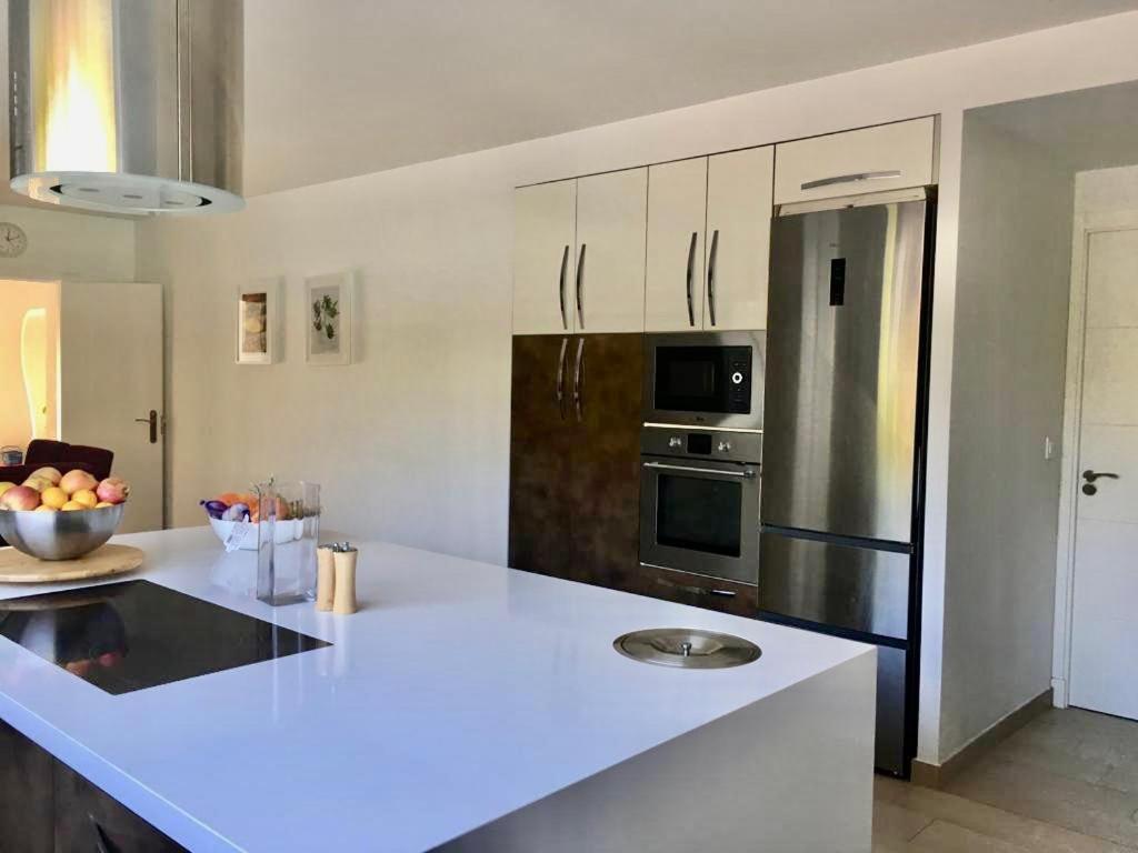 Villa Torrealta, 4000 M2 加的斯 外观 照片
