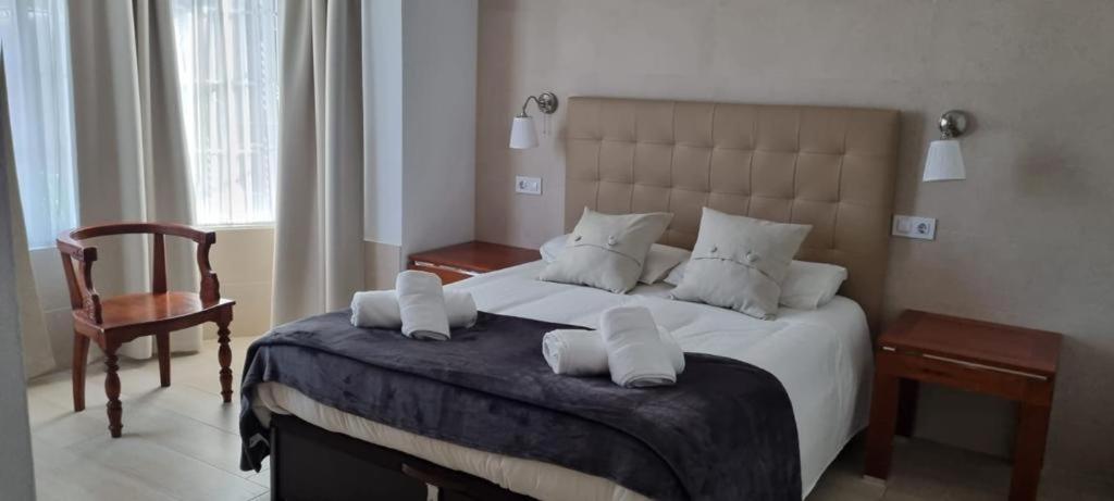 Villa Torrealta, 4000 M2 加的斯 外观 照片